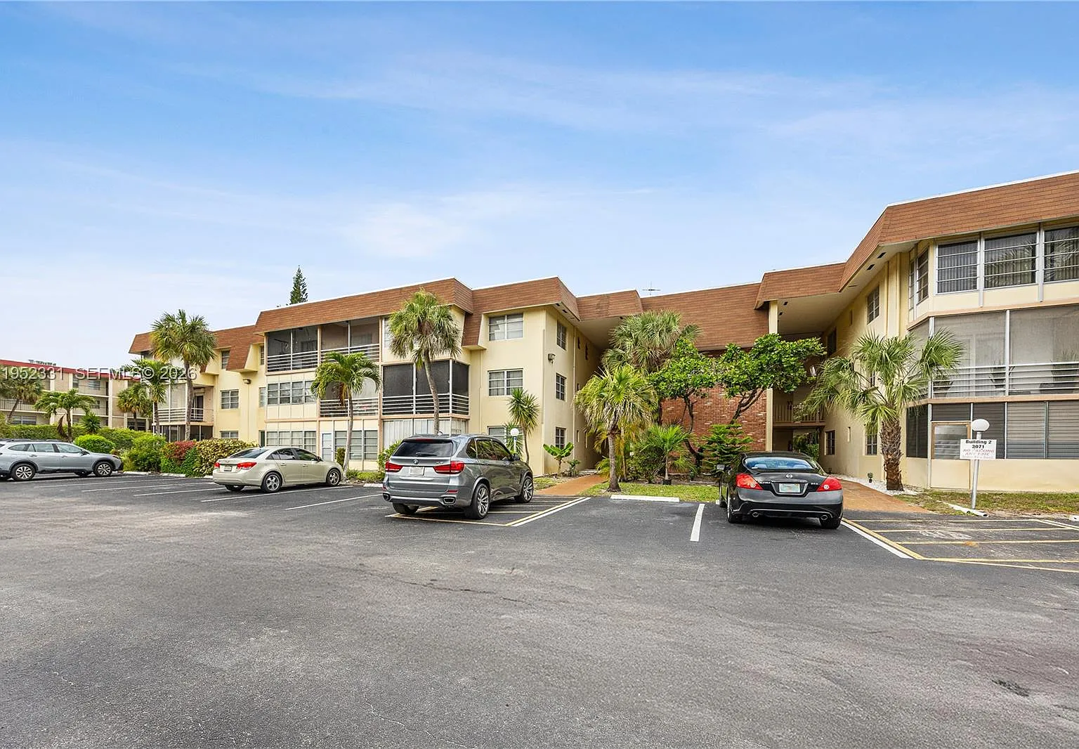 home sold for cash by AHB in Lauderdale Lakes