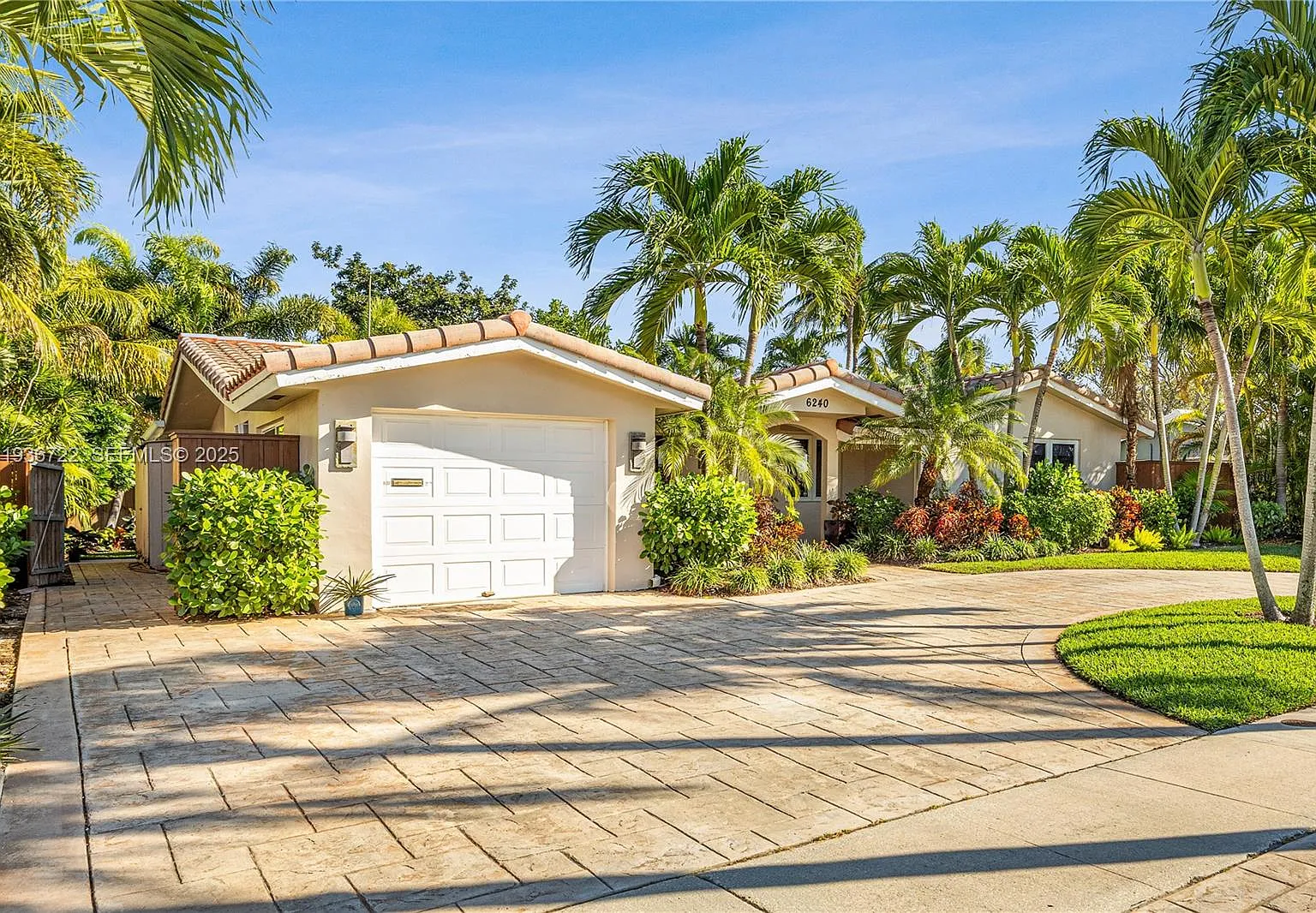 Home sold for cash in Fort Lauderdale by AHB