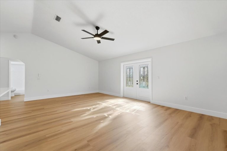 11-Living Room